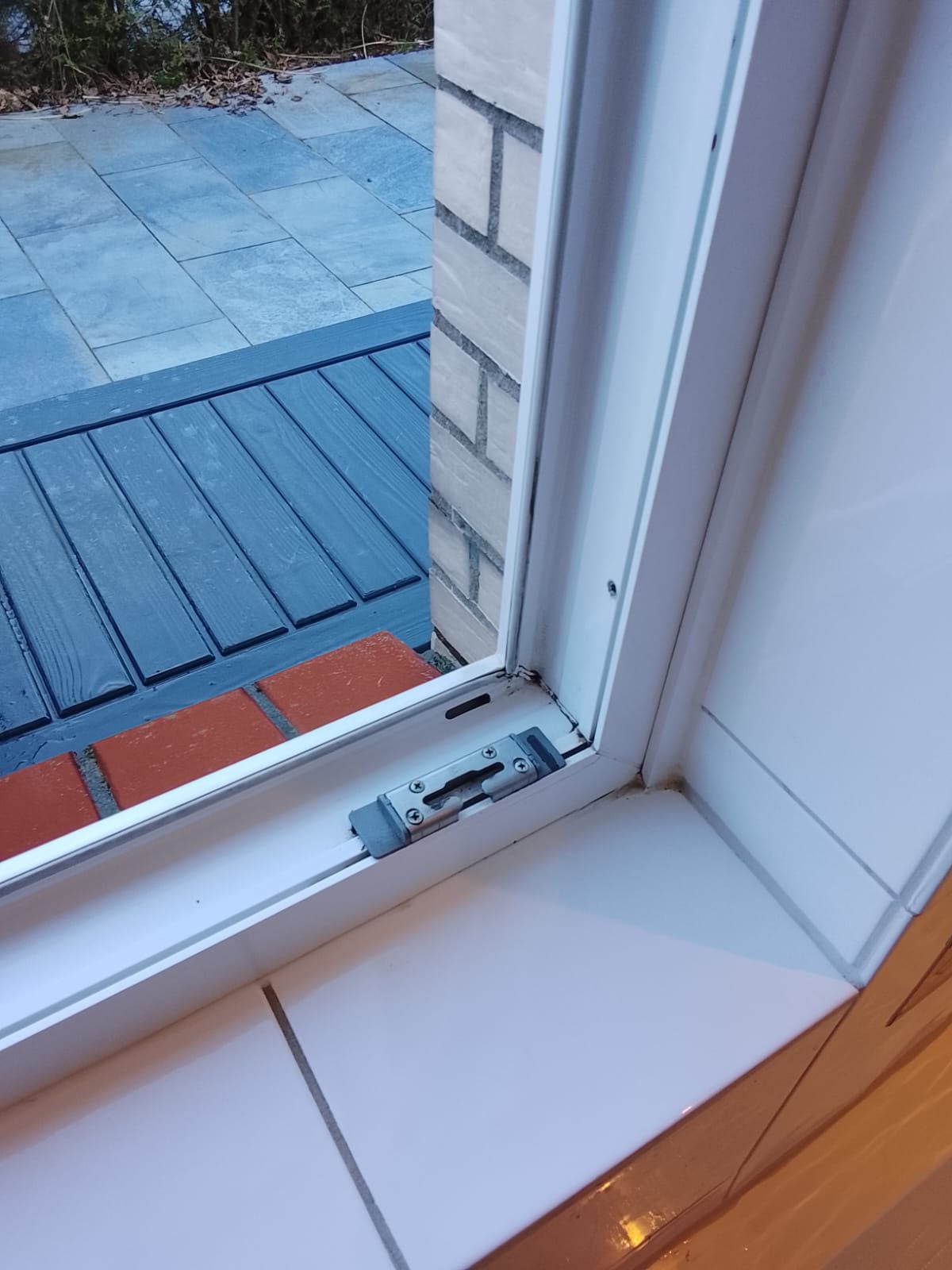 Fensterrahmen & Falze – nachher